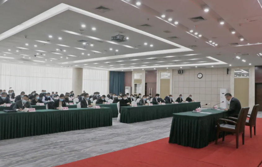 ���ڼ��š����ʼ��ž��й᳹��ʵ�е�ʮ���ε����ᾫ�����������